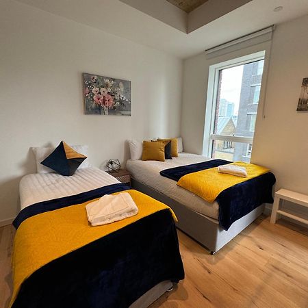 London Luxury Flat With Balcony, River View, O2 Arena, Excel, Canary Wharf, Station المظهر الخارجي الصورة