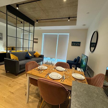 London Luxury Flat With Balcony, River View, O2 Arena, Excel, Canary Wharf, Station المظهر الخارجي الصورة