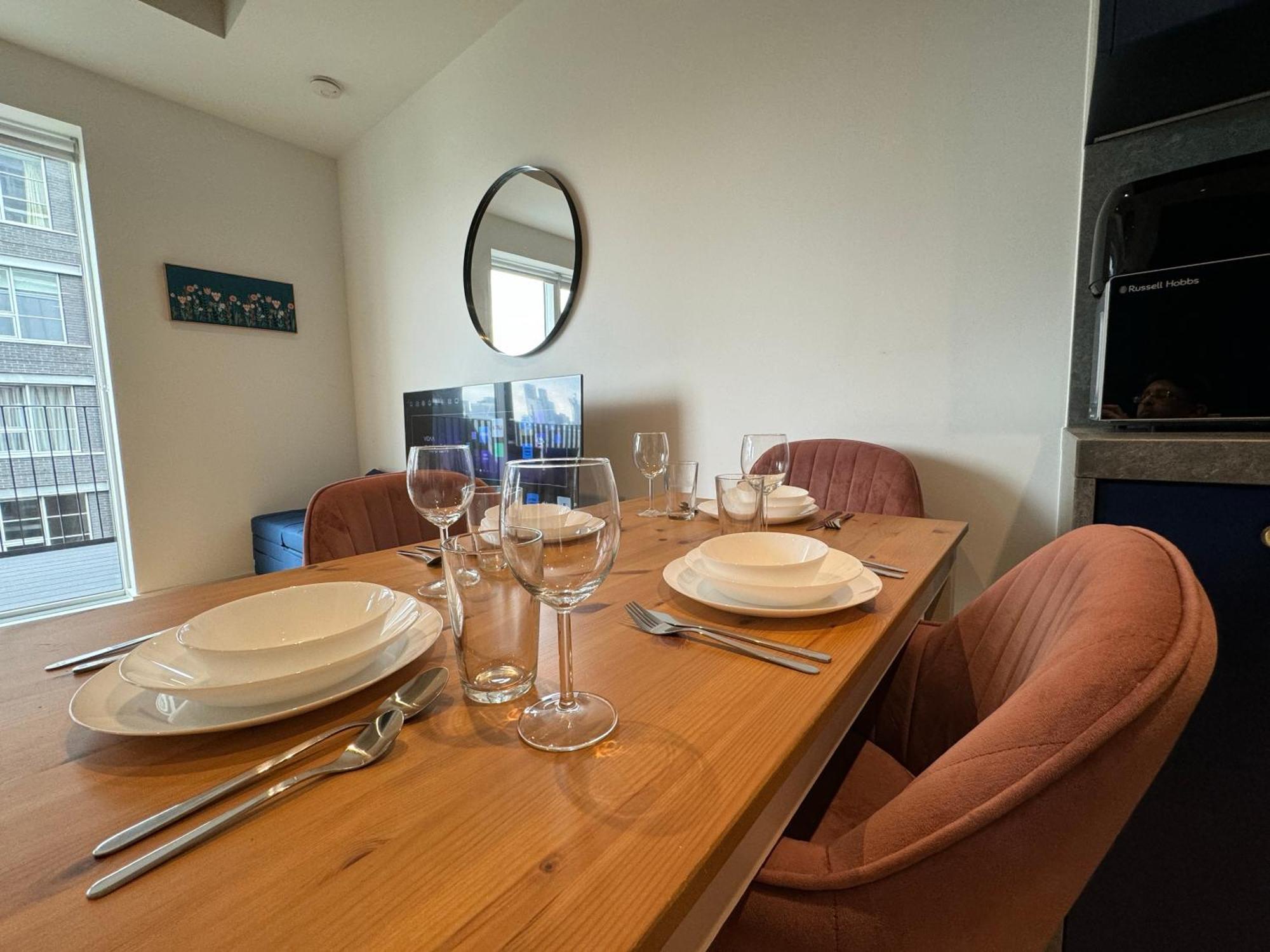London Luxury Flat With Balcony, River View, O2 Arena, Excel, Canary Wharf, Station المظهر الخارجي الصورة