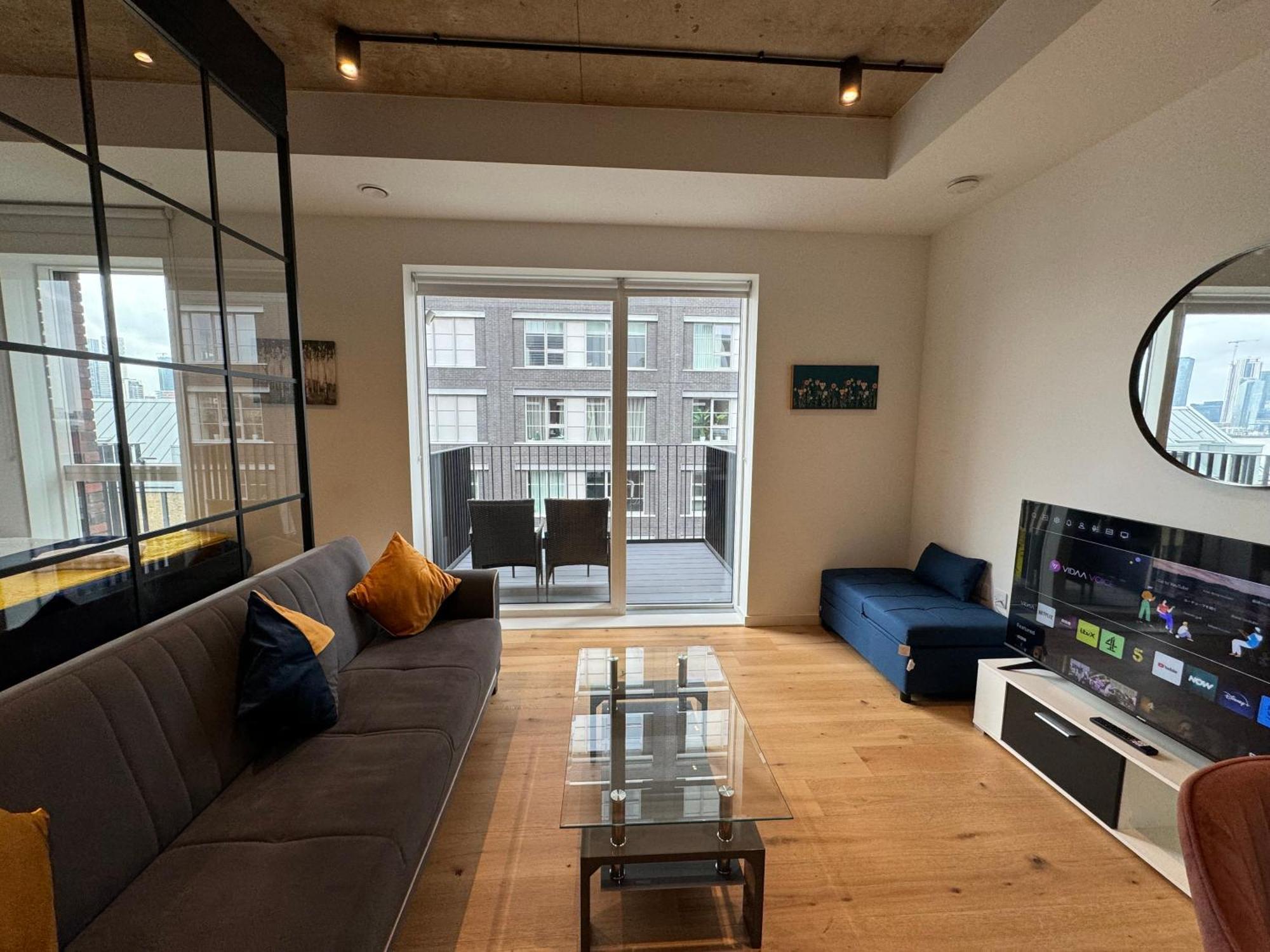 London Luxury Flat With Balcony, River View, O2 Arena, Excel, Canary Wharf, Station المظهر الخارجي الصورة