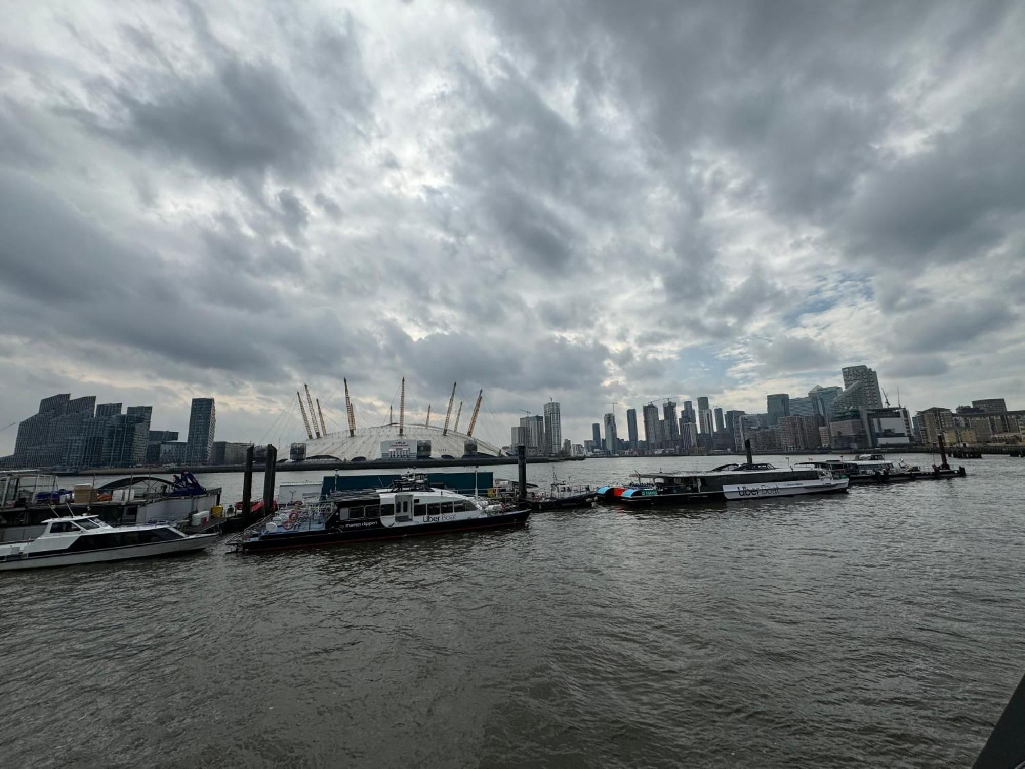 London Luxury Flat With Balcony, River View, O2 Arena, Excel, Canary Wharf, Station المظهر الخارجي الصورة